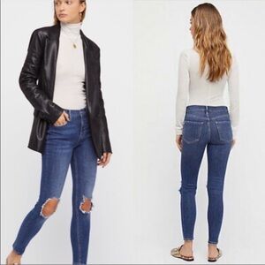 Free People High-Rise Busted Skinny Ankle Jeans Midnight Blue size 26